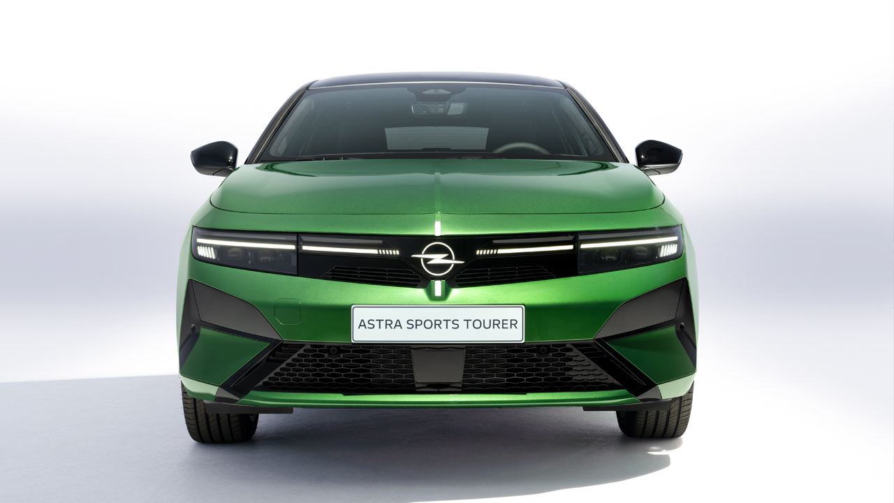 Opel Astra Sports Tourer Hybrid