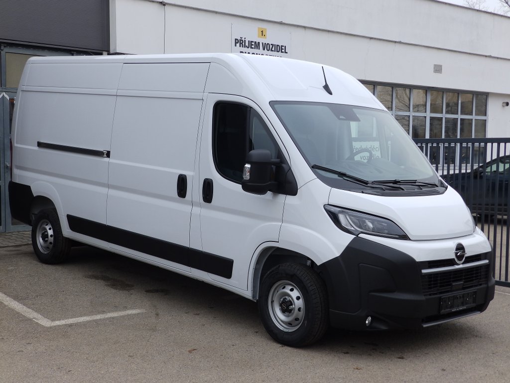 Opel Movano