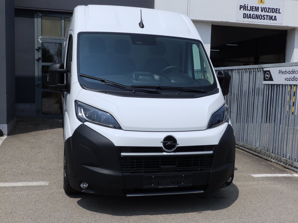 Opel Movano
