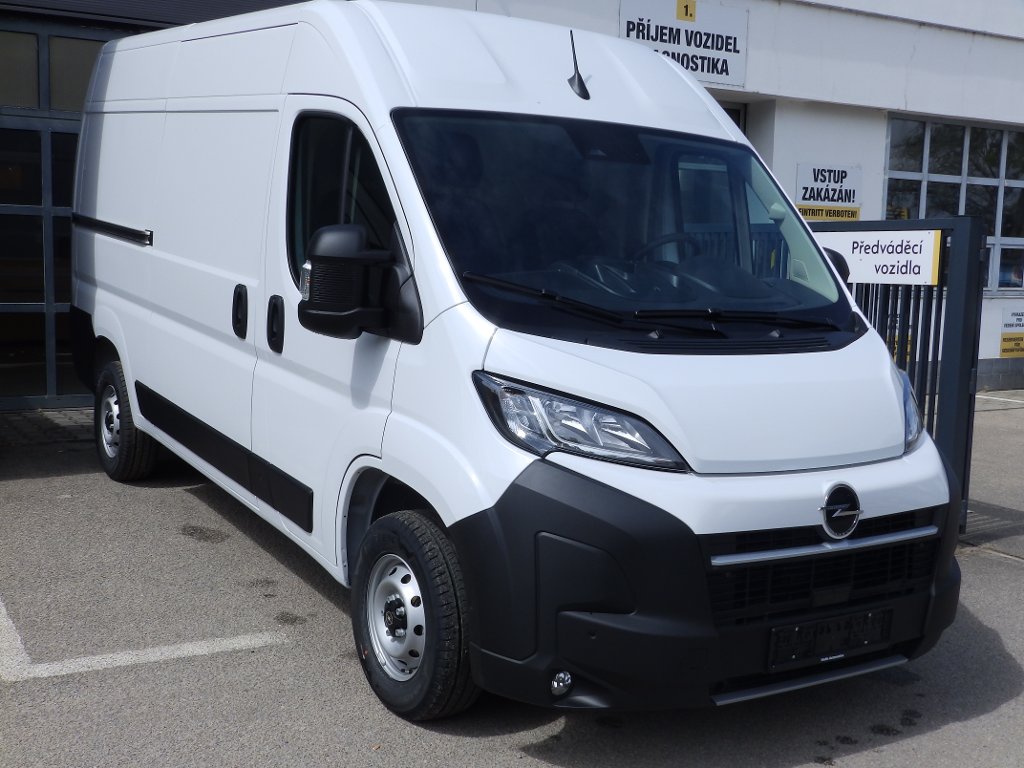 Opel Movano