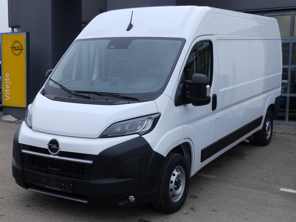 Opel Movano