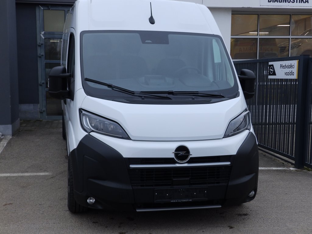 Opel Movano