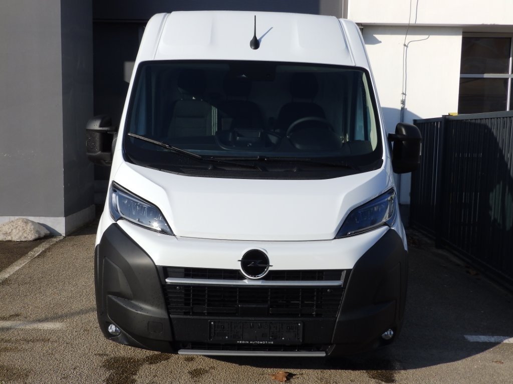 Opel Movano