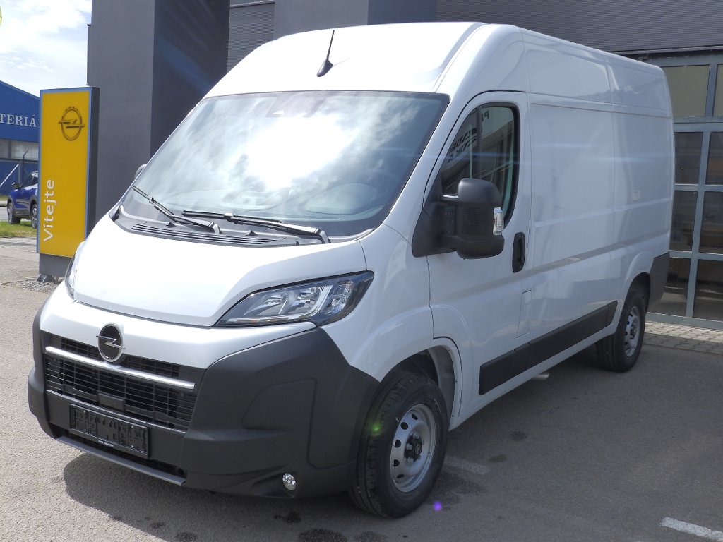Opel Movano